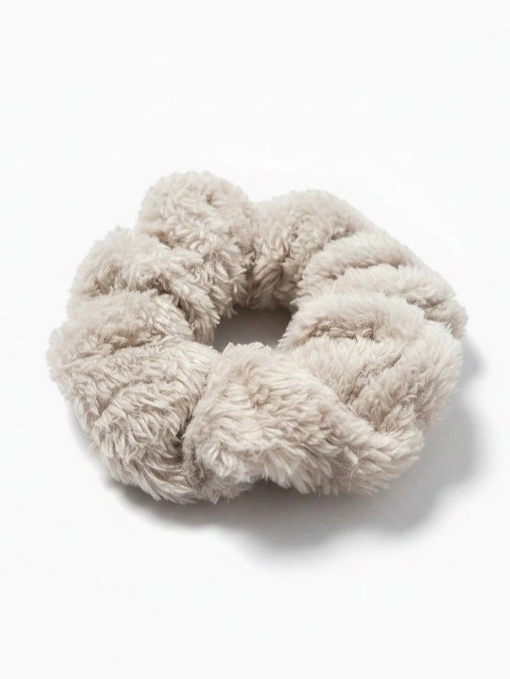 Plush Scrunchie in Cream